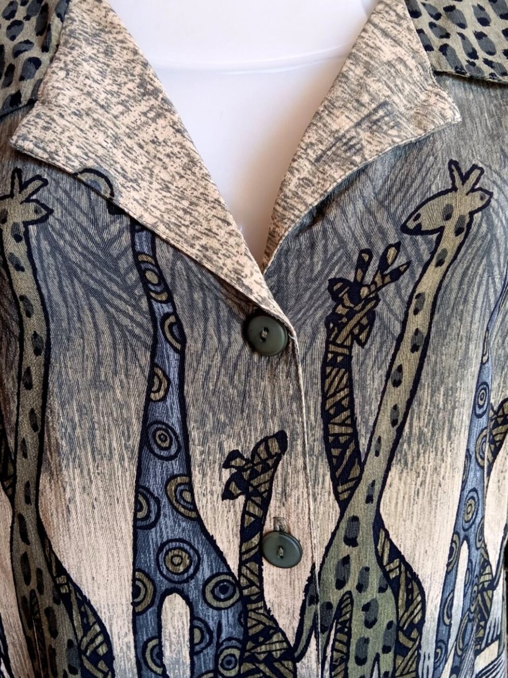 Vintage Elephant Blouse Large 1980s Womens Green Rayon Printed by Sea Suns Top L